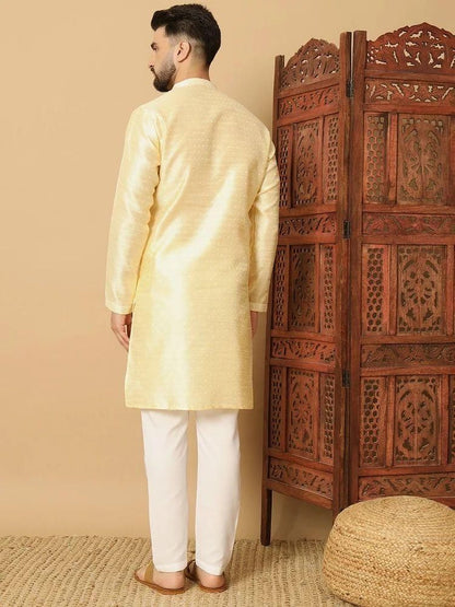 Men's Jacquard Solid Kurta Pyajama Set